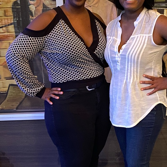 Black and white diamond top - Picture 3 of 3